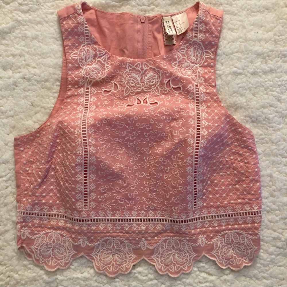 Embroidered crop top (XS)